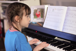 cours-piano-enfant